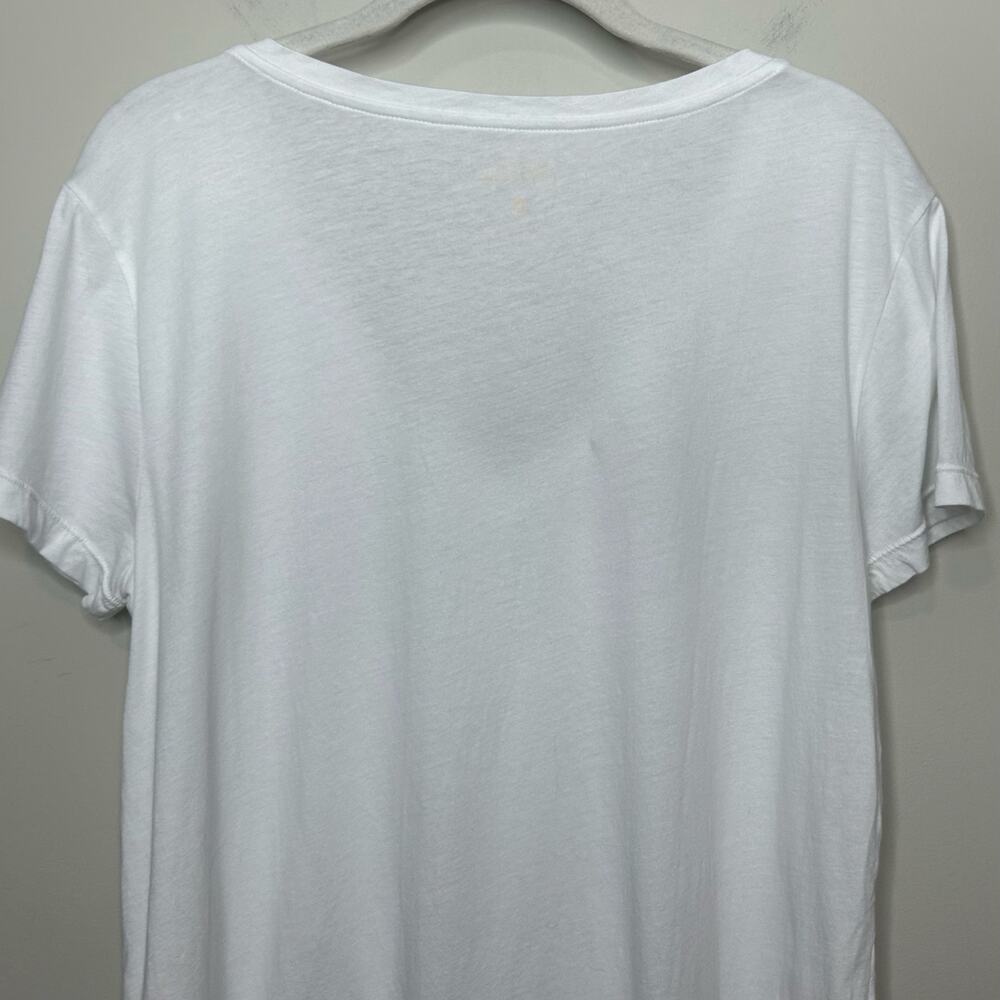 Lilly Pulitzer White V-Neck T-Shirt Size L Short Sleeves - Picture 8 of 9